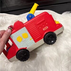 Fisher-Price Red Little People Fire Truck